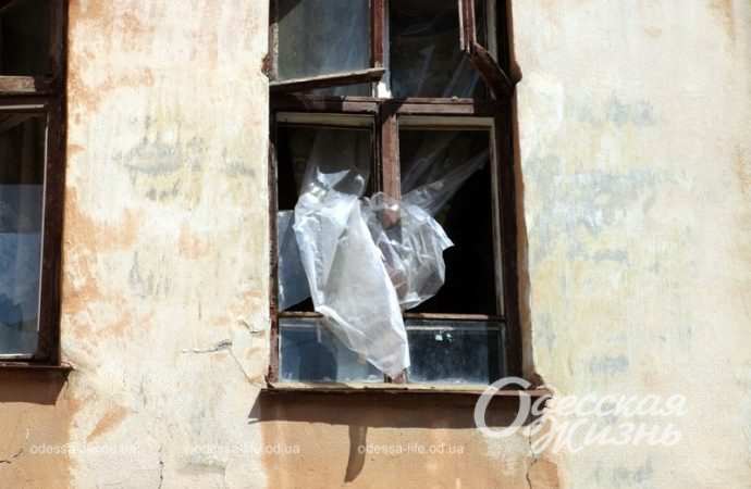 Обвал на Базарной, окно