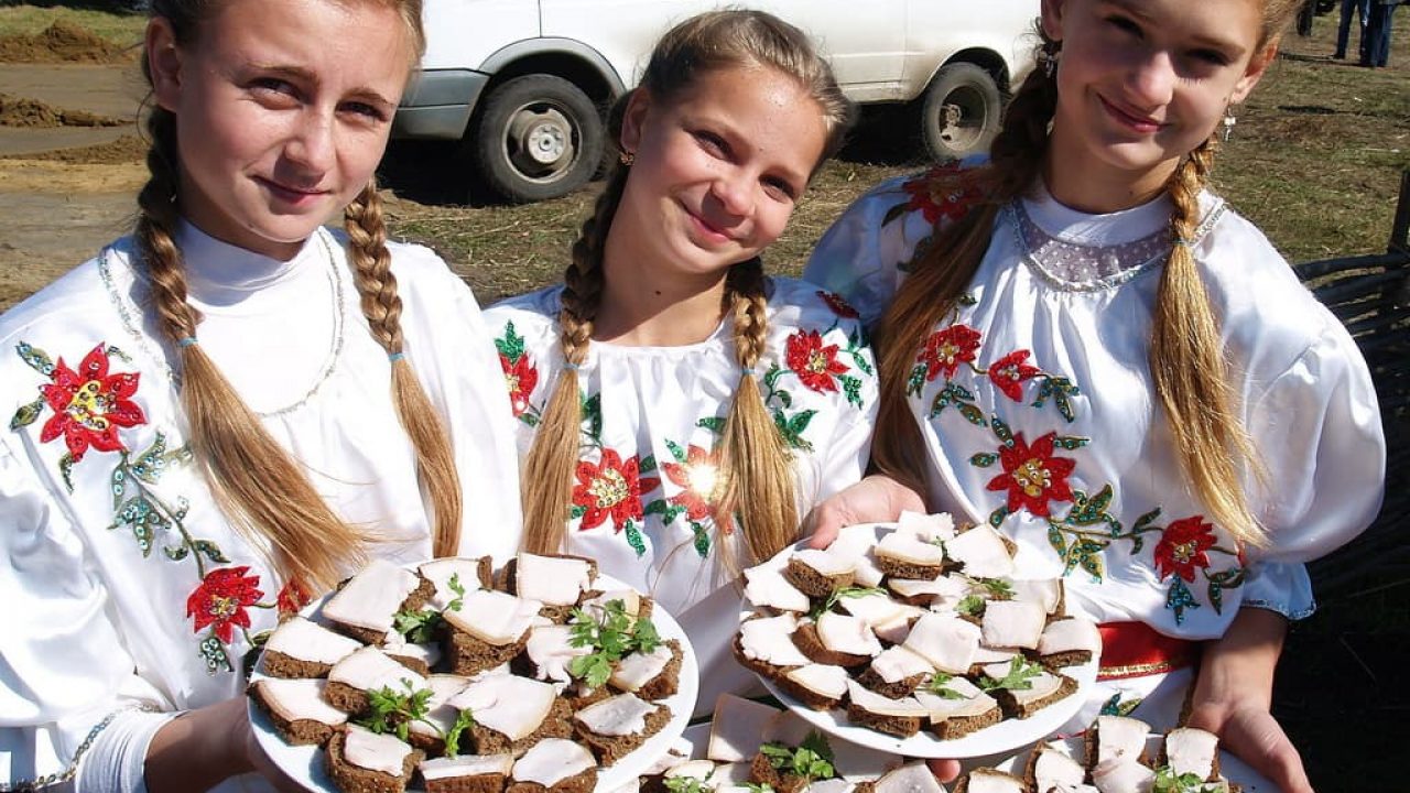 Украинское сало: история, польза и рецепты