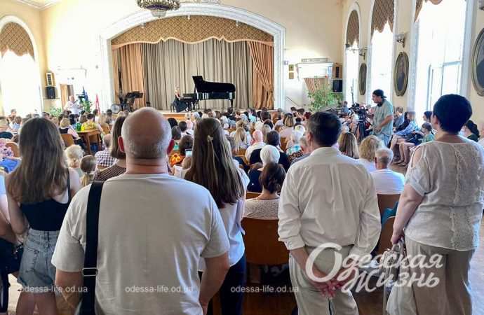 Концерт у школі Столярського