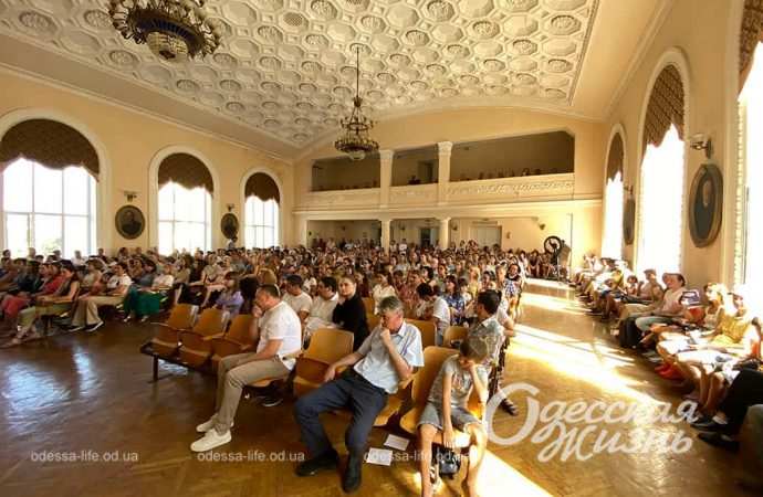 Концерт у школі Столярського