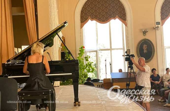 Концерт у школі Столярського