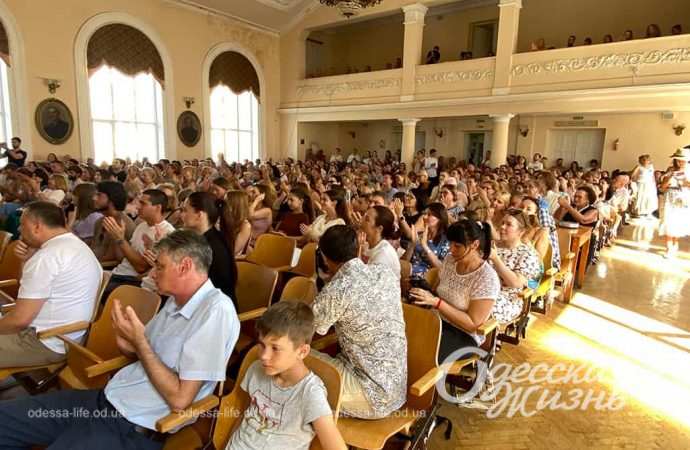 Концерт у школі Столярського