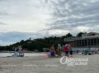 В Одессе официально открыли 6 пляжей – опубликован список