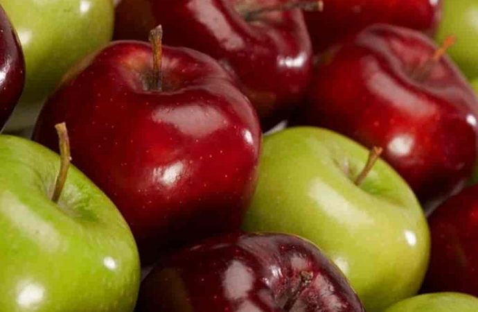 Як правильно їсти яблука, щоб отримати більше користі
