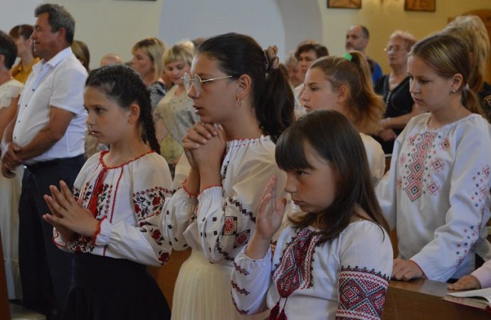 Костел в Балте, прихожане