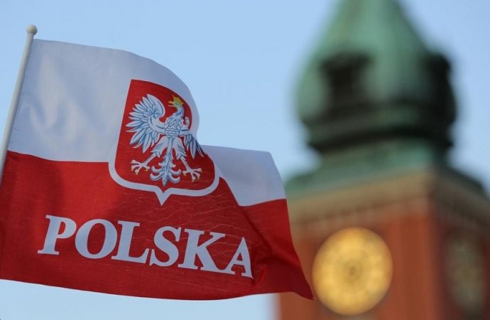 Засчитывается ли стаж, приобретенный в Польше, при начислении пенсии?