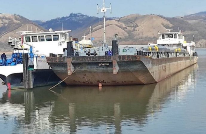 Українське дунайське пароплавство повертає в Україну два судна