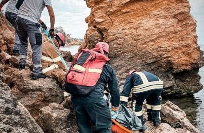 В скалах под Одессой нашли тело купальщицы, пропавшей неделю назад
