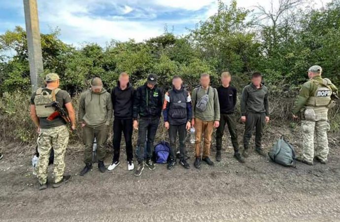 Мужчины в Одесской области пытались пересечь границу по маршруту, купленному в телеграм-канале.