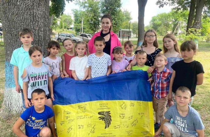 Бойовий прапор замайорів на Немирівському ліцеї