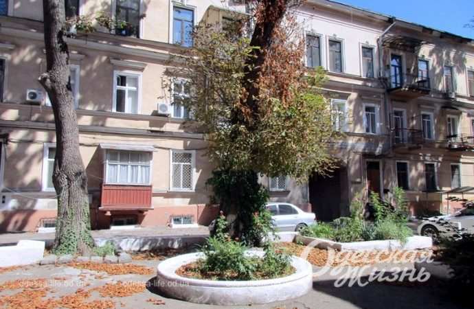 В одесском дворе