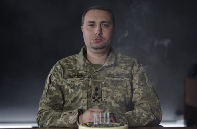 Буданов поздравил украинцев с Днем разведки и пообещал отомстить за “наше море”