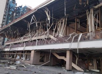 В Одесі зруйновано Морвокзал та готель: що буде з ними далі (фото до та після)