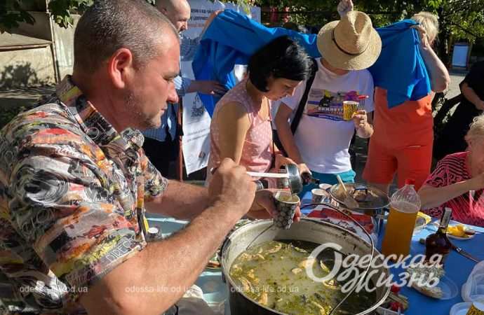 День двора. Сущенко