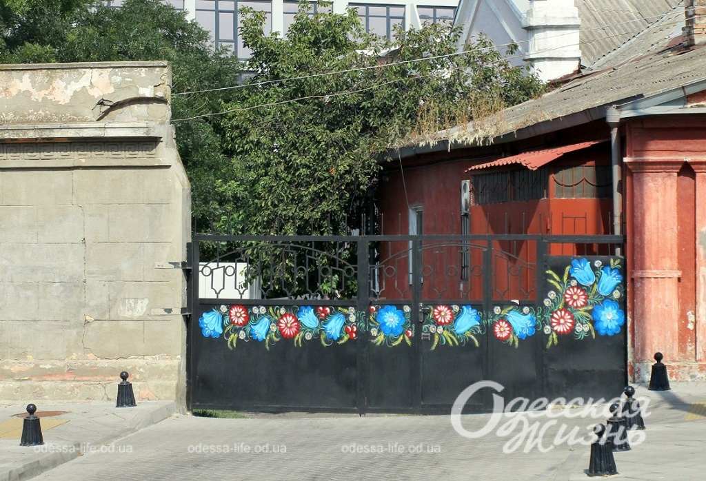 Фото дня, ворота на Софиевской