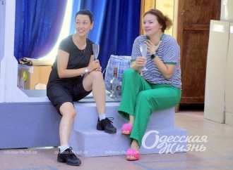 Одесская Музкомедия открывает новую сцену премьерой лирической комедии