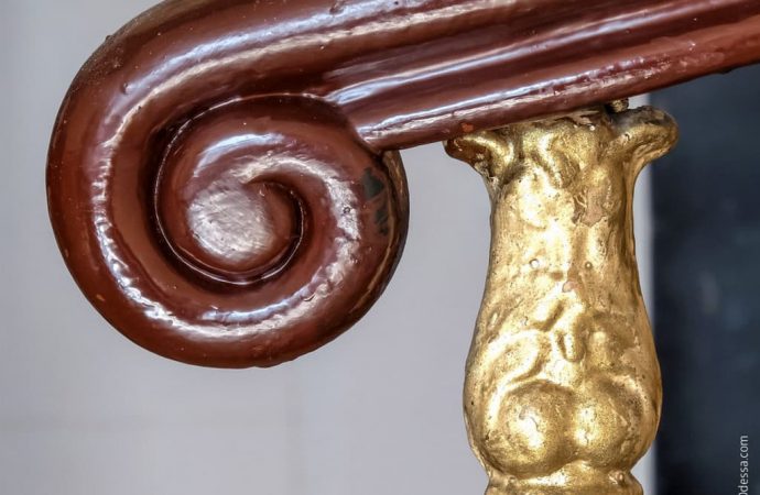 Перила Будинок вчених