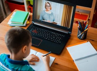 Одеські школярі можуть безплатно отримати ноутбук для навчання: подробиці