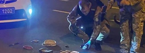 П’яний водій їздив по Одесі на автомобілі, повному вибухівки
