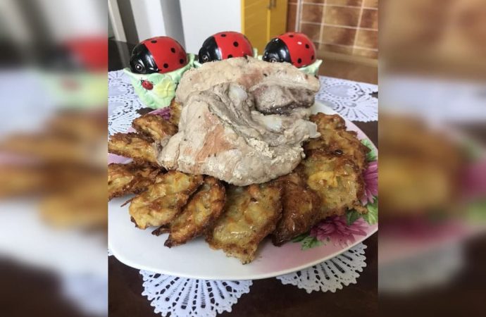 Блинчики-картофельники с мясом: рецепт традиционного праздничного блюда из Плоского