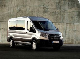 Пасажирський комфорт: розміщення та зручність у Ford Transit Minibus*