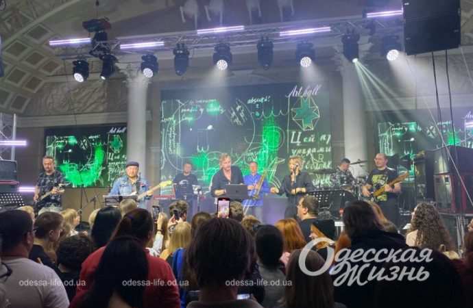 Концерт-презентація в клубі Міністеріум