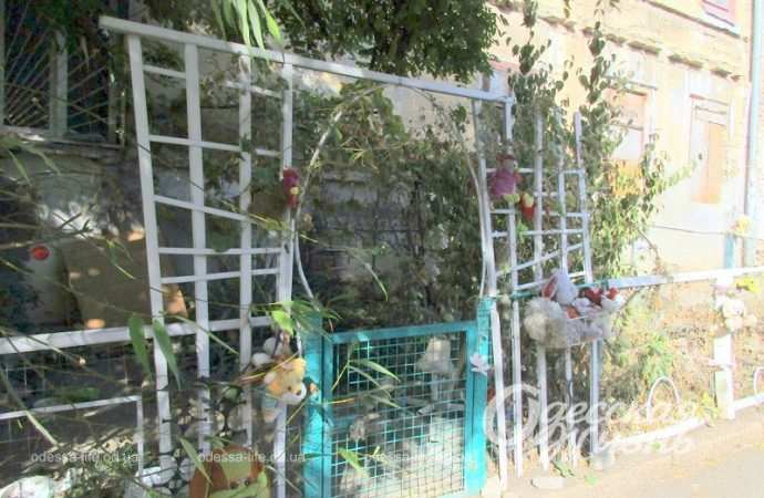 Сказочный уголок на Молдаванке-8