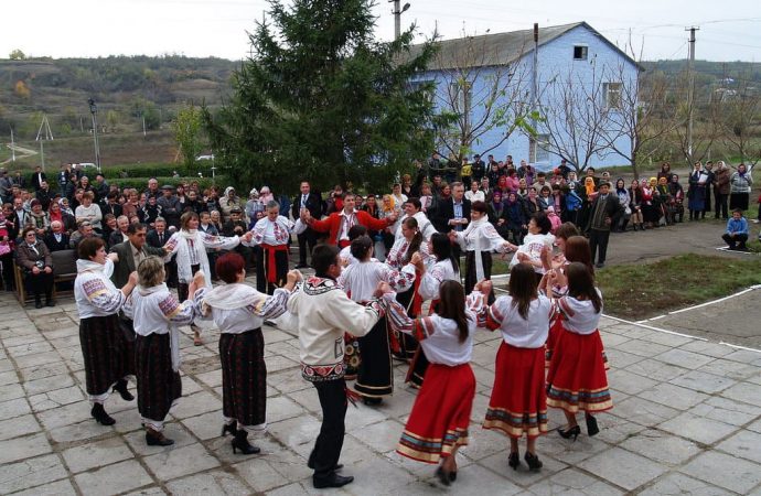 «Стругушор»: як на Ананьївщині проходить фестиваль молдавської культури