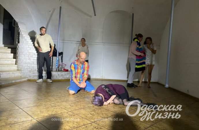 Театральна лабораторія. Сущенко