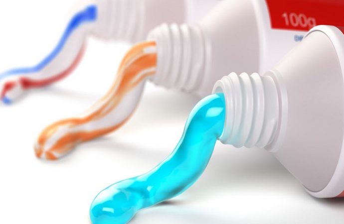 Что можно очистить зубной пастой кроме зубов?