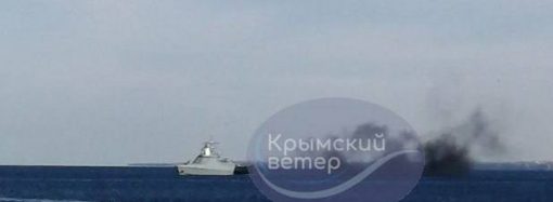 У Севастополя атакованы два российских корабля: украинские спецслужбы сообщили детали