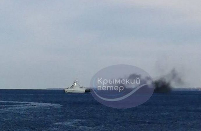 У Севастополя атакованы два российских корабля: украинские спецслужбы сообщили детали