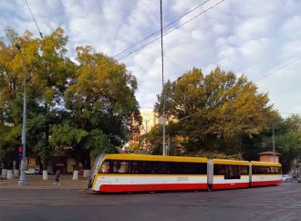 Одеський трамвай-велетень знову возить пасажирів: яким маршрутом