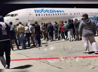 У Махачкалі ісламісти та антисеміти захопили аеропорт: там приземлився літак із Ізраїлю (фото, відео)