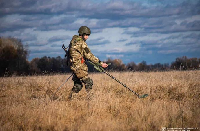 Война, день 622-й: еще 890 российских оккупантов ликвидировали в Украине