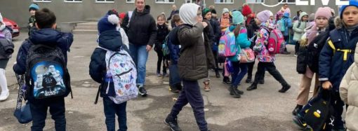 З одеських шкіл евакуювали дітей: що відбувається
