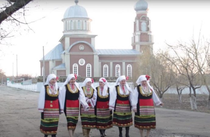 Село Новые Трояны в Одесской области: почему сюда возвращается молодежь
