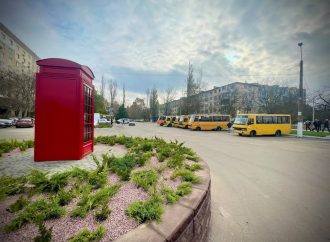 Нова кінцева зупинка для одеських автобусів-велетнів: як виглядає (фоторепортаж)