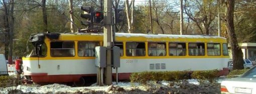 В Одесі загорівся трамвай: подробиці (відео)