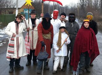Традиції Українського Різдва: свята, пісні, обряди, страви і ворожіння