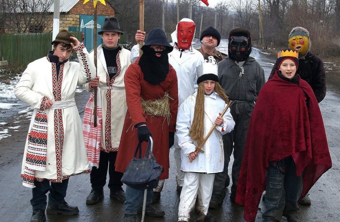 Традиції Українського Різдва: свята, пісні, обряди, страви і ворожіння