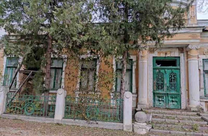 Разваливающийся старинный особняк в Болграде удалось продать с 5-й попытки