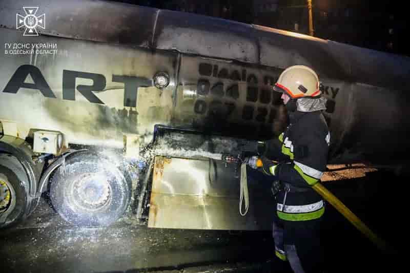 Пожар на Добровольского в Одессе