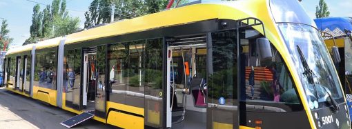 До Одеси скоро приїдуть нові величезні трамваї: подробиці