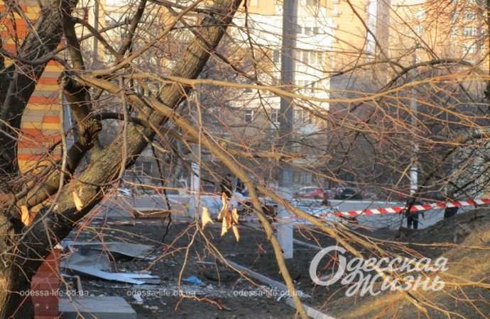 На Молдаванке, ограждение