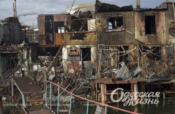 Обстрел Одессы в ночь на 27 декабря: последствия атаки (фоторепортаж, видео)