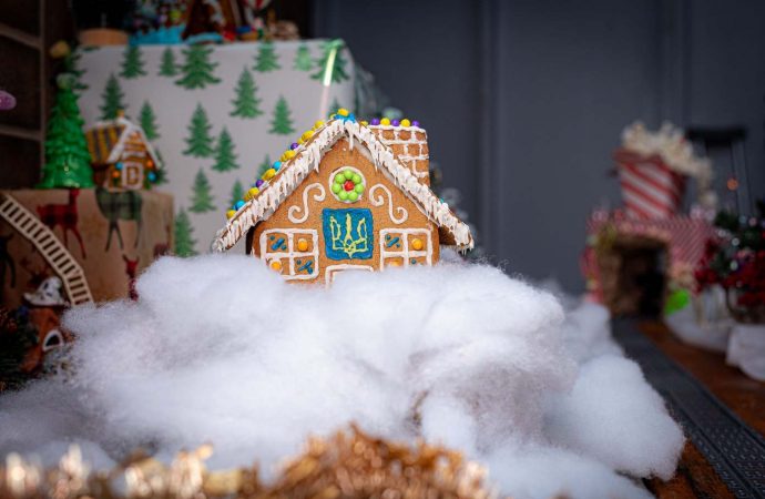 Пряникові будиночки. Сущенко