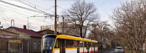 Одесский трамвай-длинномер «дебютировал» на маршруте №10 (фото)