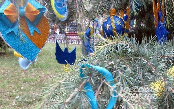 Елки в Горсаду. Котова