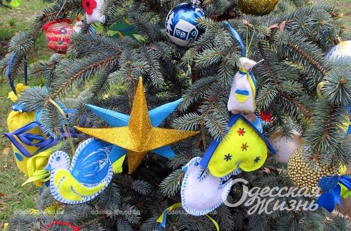 Елки в Горсаду. Котова